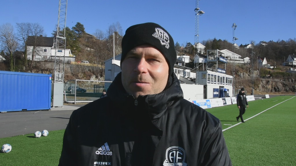 Roger etter 5-1 mot Notodden